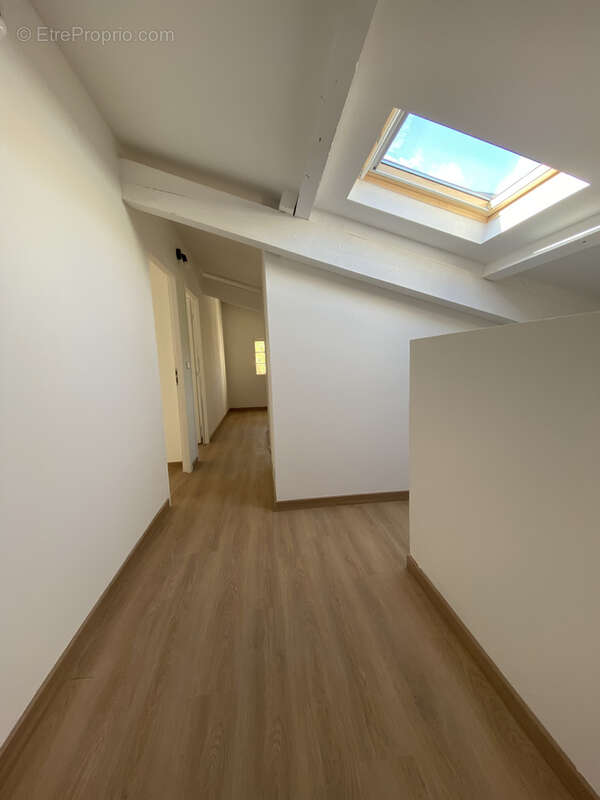 Maison à NANS-LES-PINS