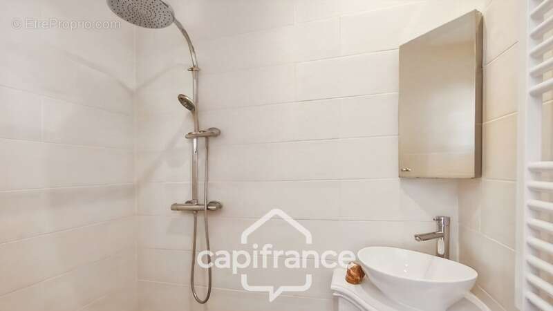 Maison à vendre 6 pièces 142 m² LALINDE (24) - Terrain 1933 m² - photo 17