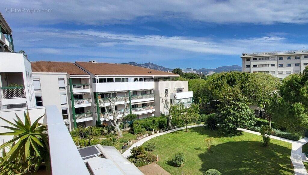 Appartement à MARSEILLE-8E