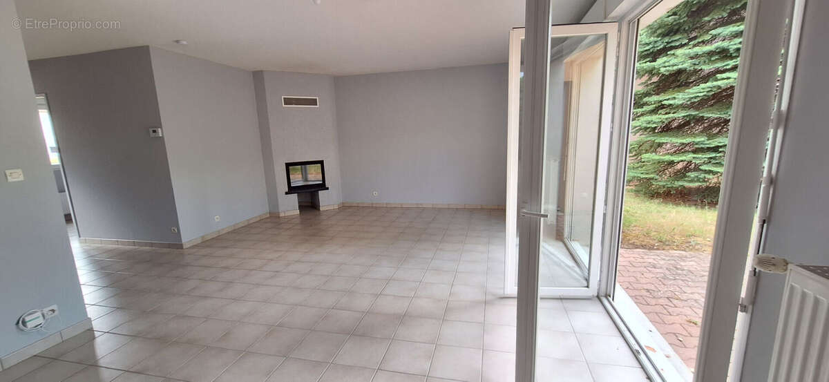 Maison 106m² à bourg-en-bresse - photo 2