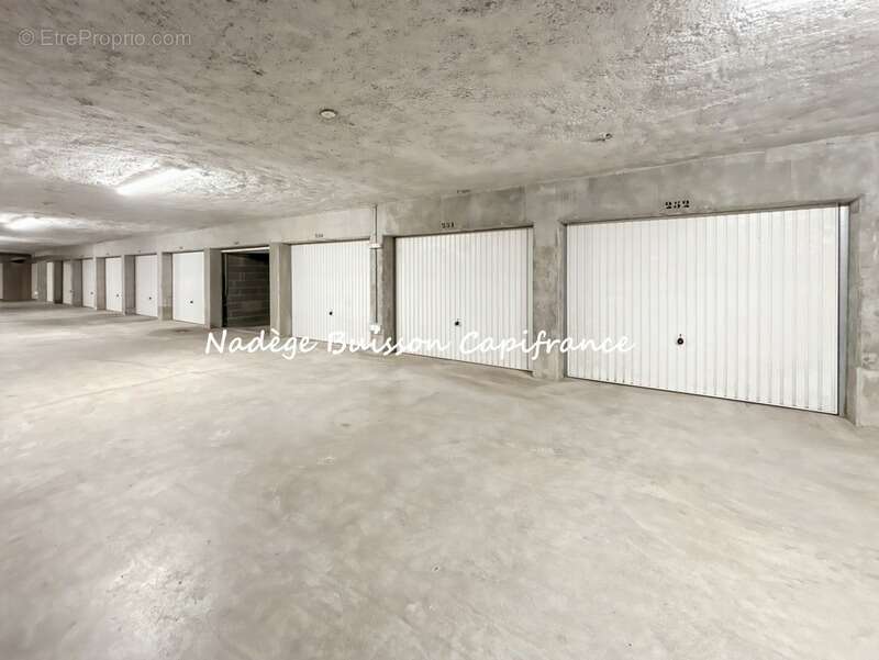 Appartement 2 pièces DEAUVILLE- terrasse plein sud de 20 m²-box fermé- plage à pied - photo 31