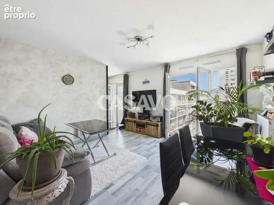 Vente Appartement 2 pièces de 43m² - 95310 Saint-Ouen-l'Aumône - photo 1