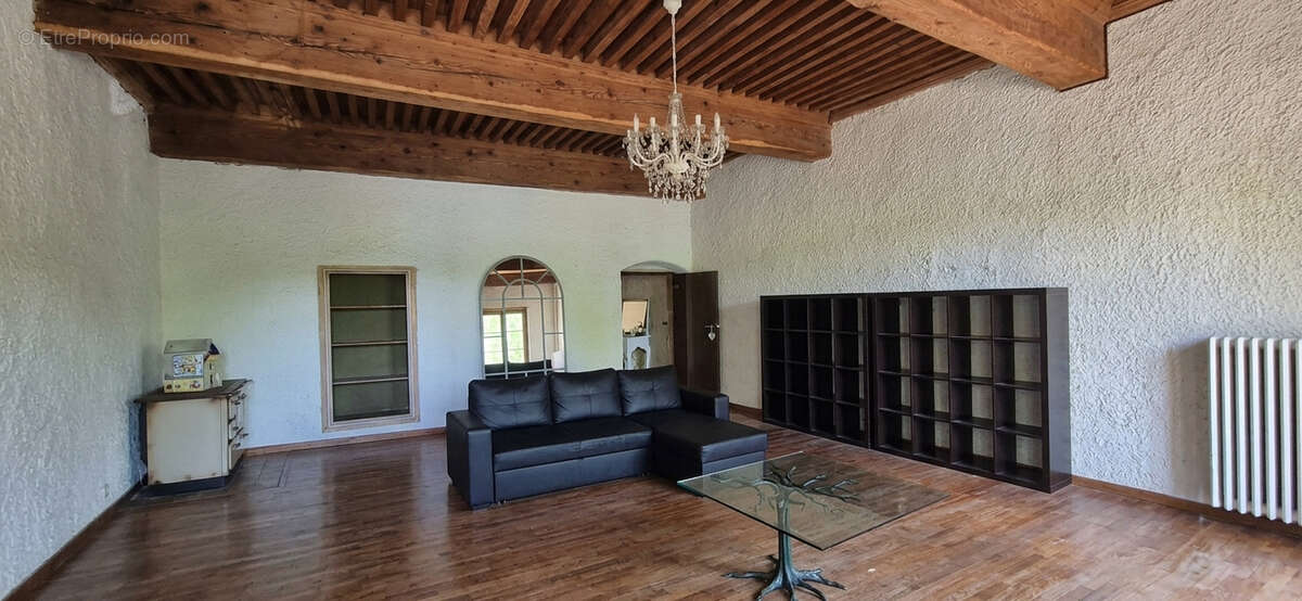 Maison à CONDRIEU