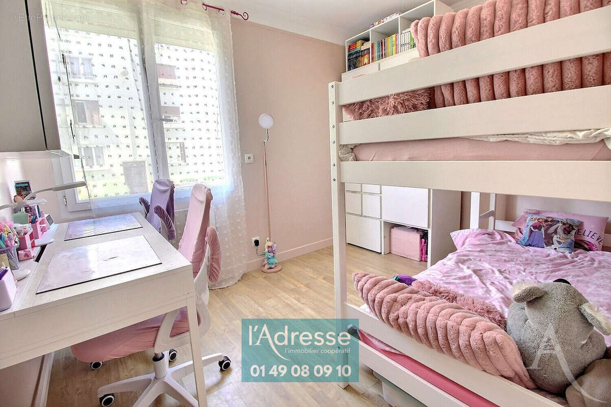 Appartement à L'HAY-LES-ROSES