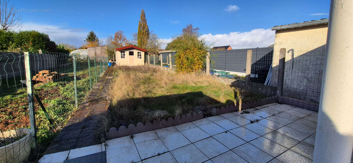 Maison à SAINT-JANS-CAPPEL