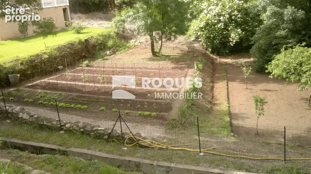 A Vendre, maison composée de trois appartements avec terrain, Lamalou les bains - photo 14