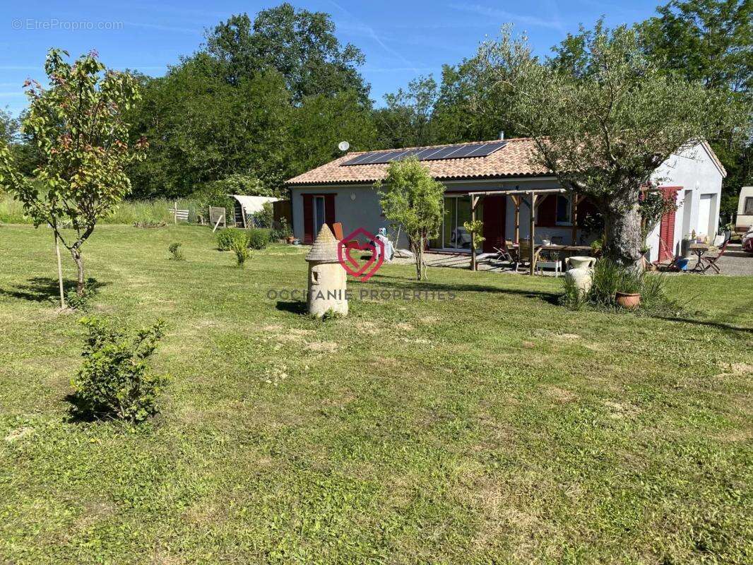Maison à ARTIGAT