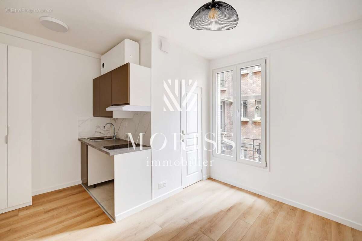 Appartement à PARIS-15E