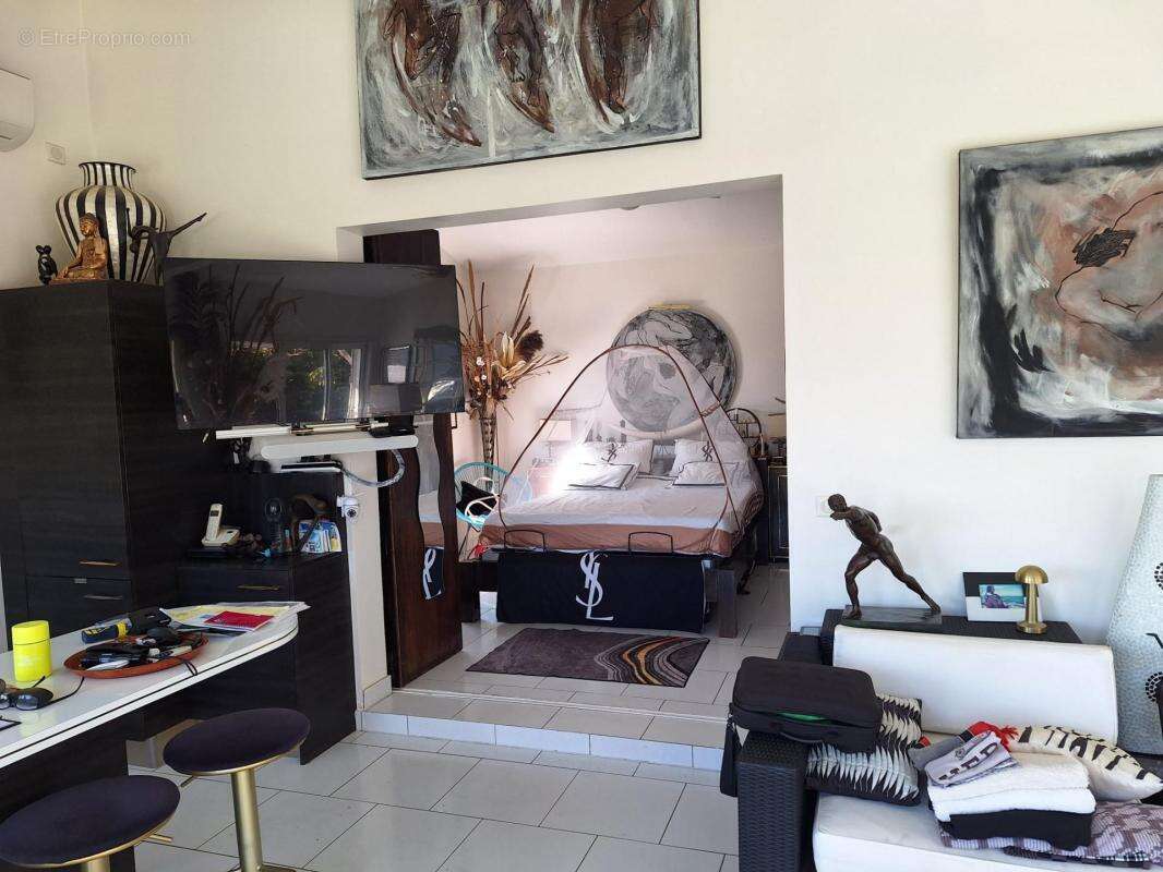 VILLA BALATA Île du Levant • Hyères Acquisition de la nue-propriété - photo 12