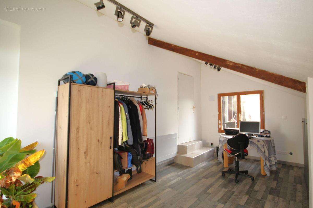 Maison à SAINT-ANDRE-DE-NAJAC