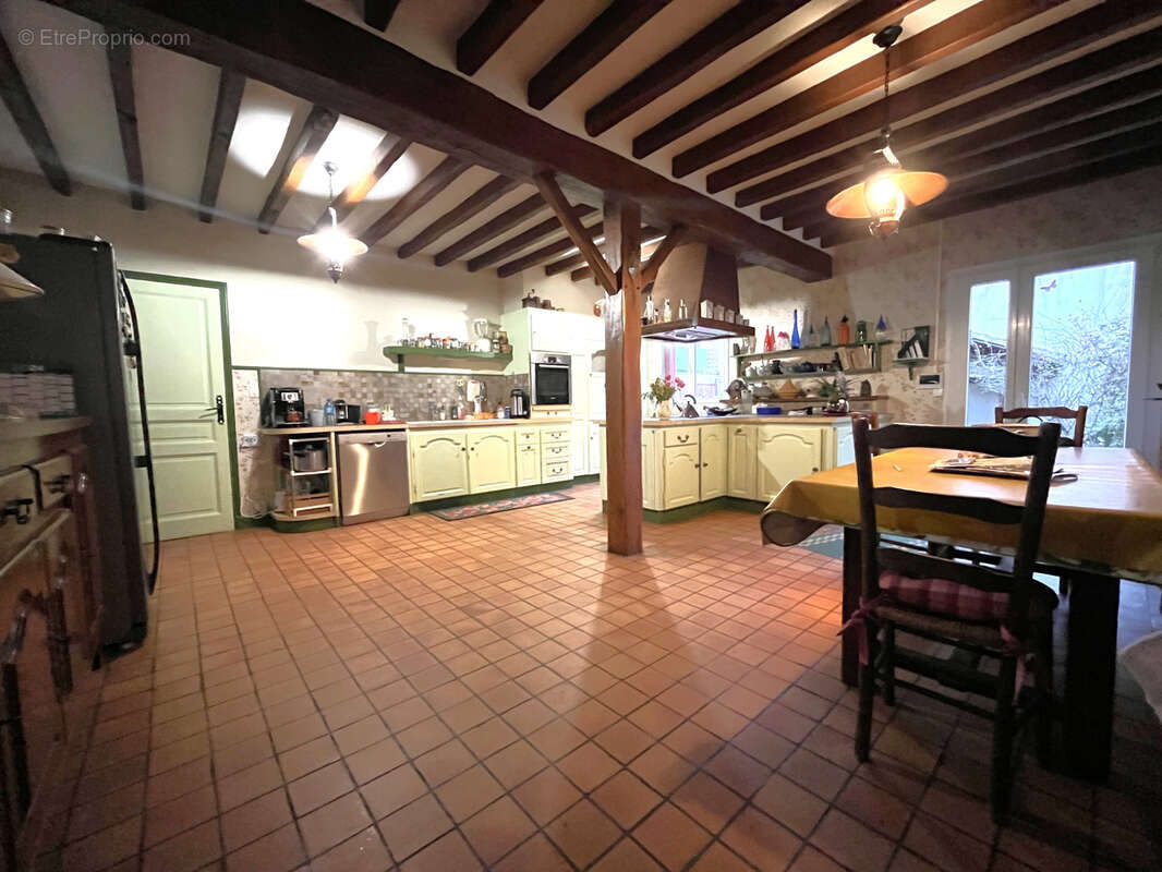 Maison à MAINVILLIERS