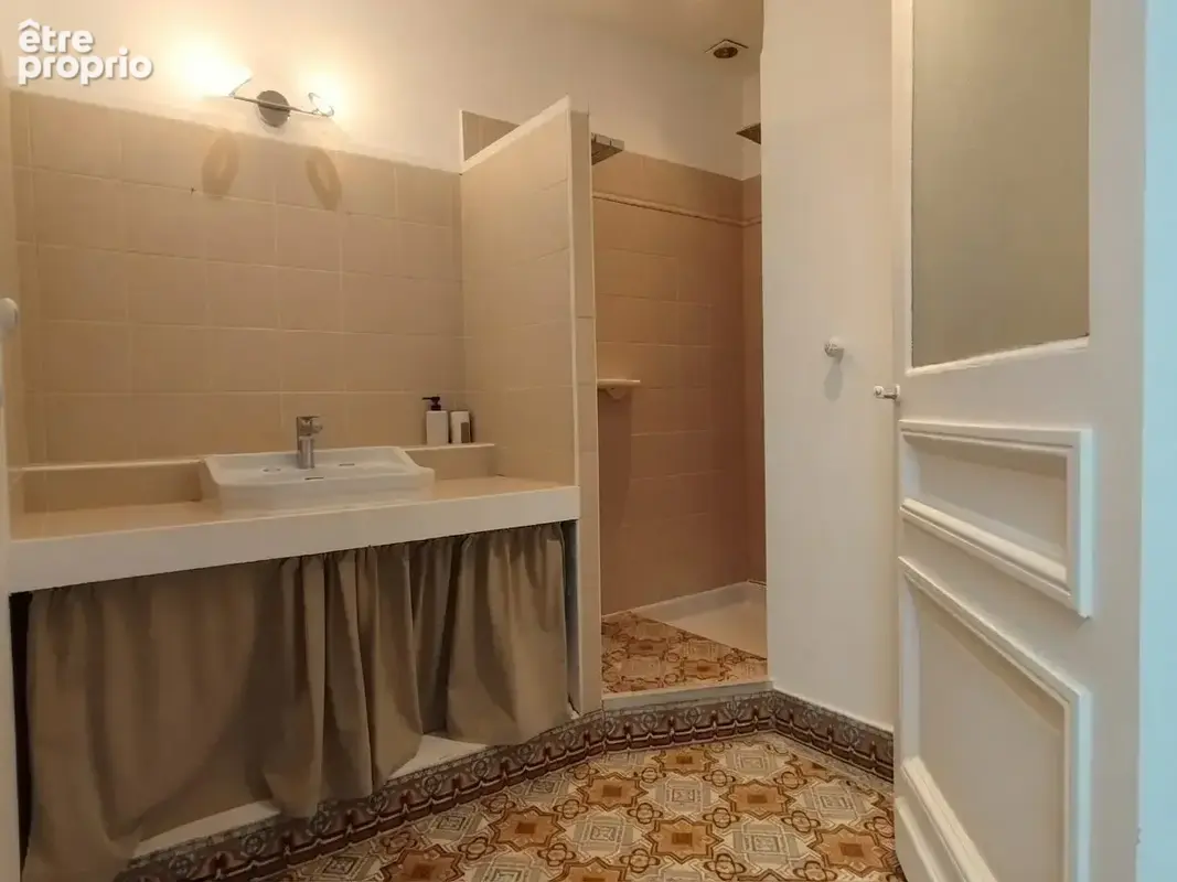 Maison 260 m² à Roubaix  - photo 9