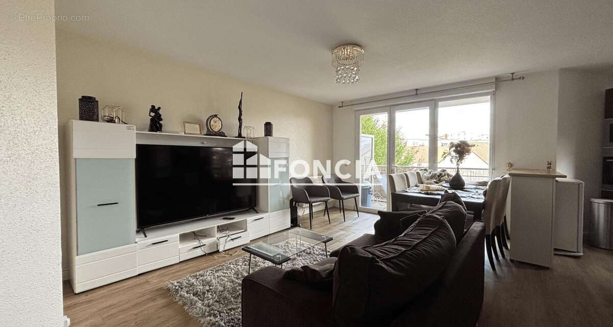 Appartement à EVRY