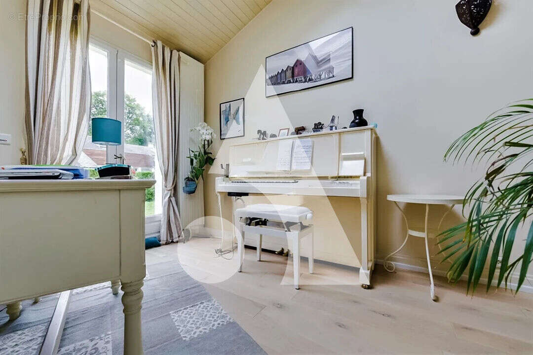 Maison à L'ISLE-ADAM