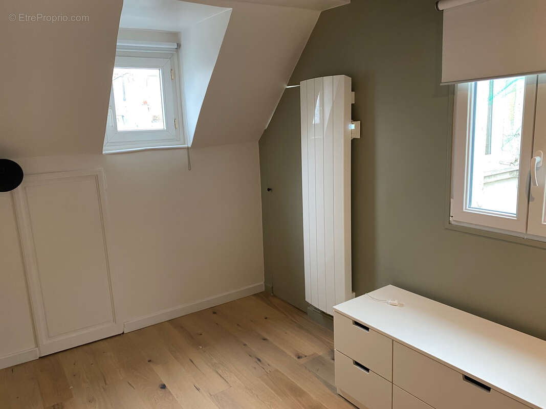 Appartement à PARIS-2E