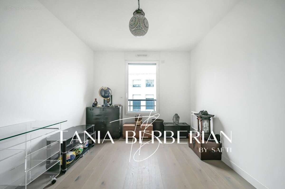Photo 9 - Appartement à SURESNES