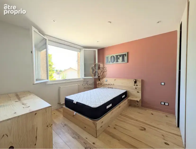 Lentilly   maison à fort potentiel à rénover   140,55 m2 habitables   terrain de 1 200 m2   piscine - photo 13