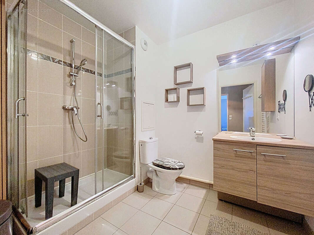 Appartement à VERNEUIL-SUR-SEINE