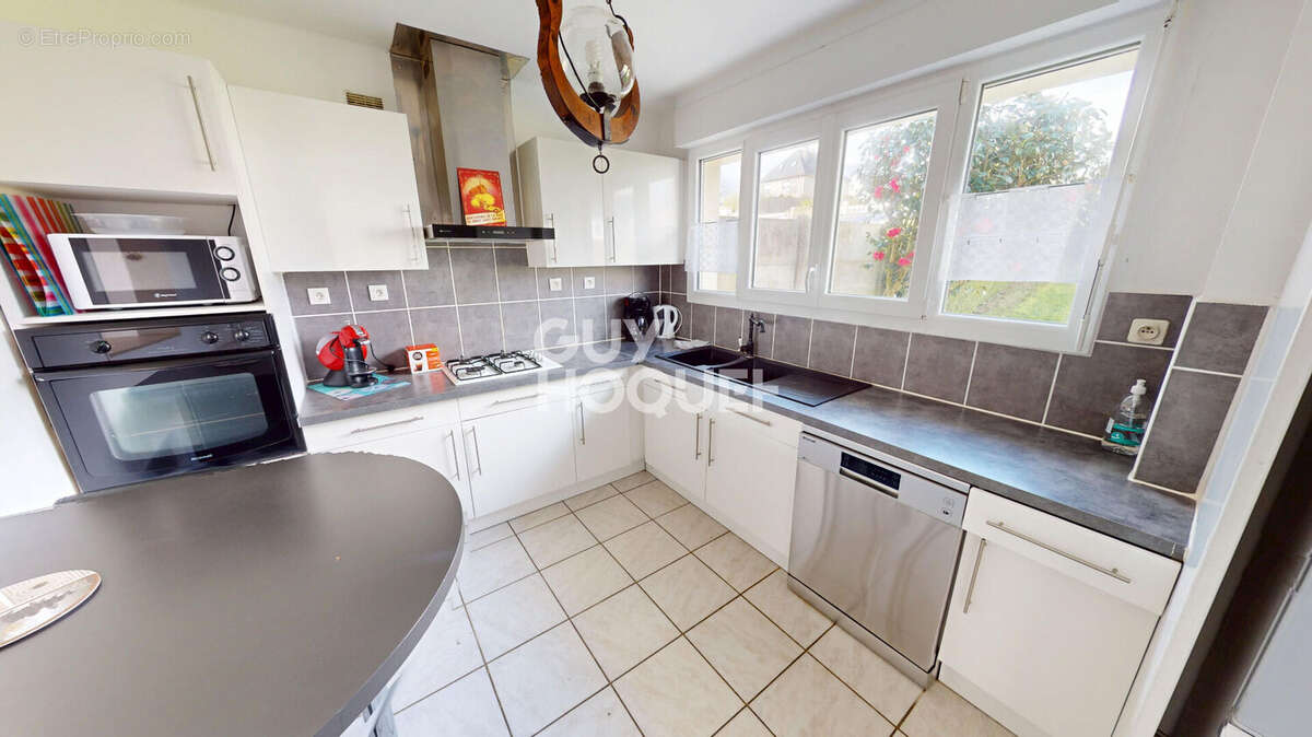 Maison à PLEINE-FOUGERES