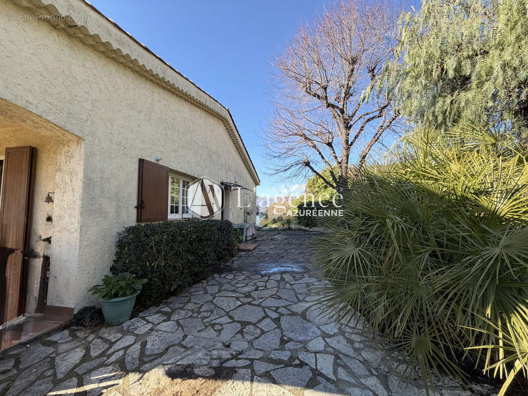 Maison à CAGNES-SUR-MER