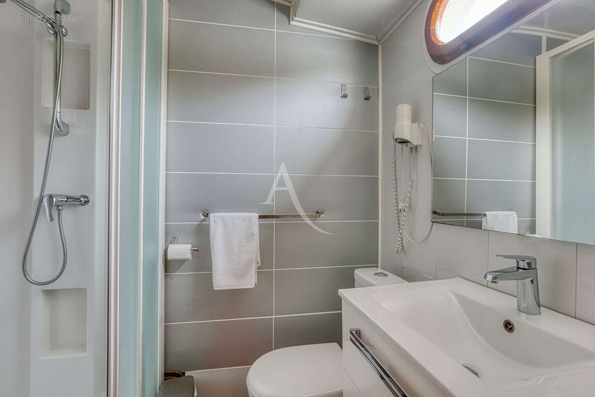 Maison à AUVERS-SUR-OISE