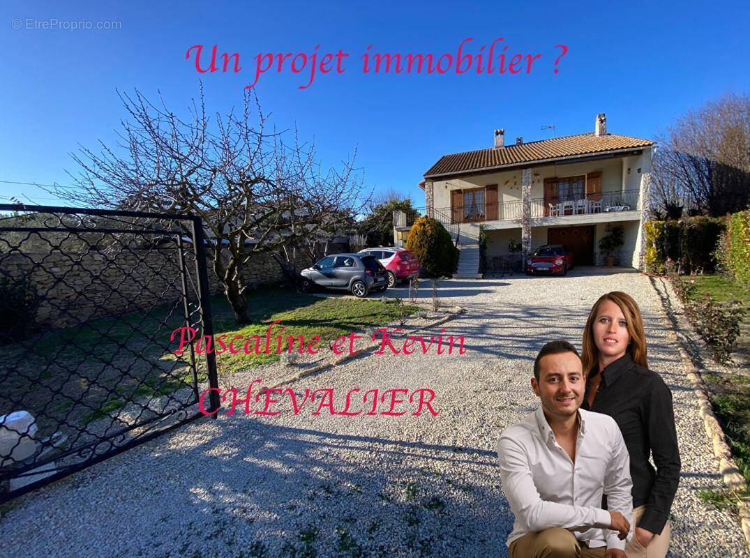Maison à GRANS