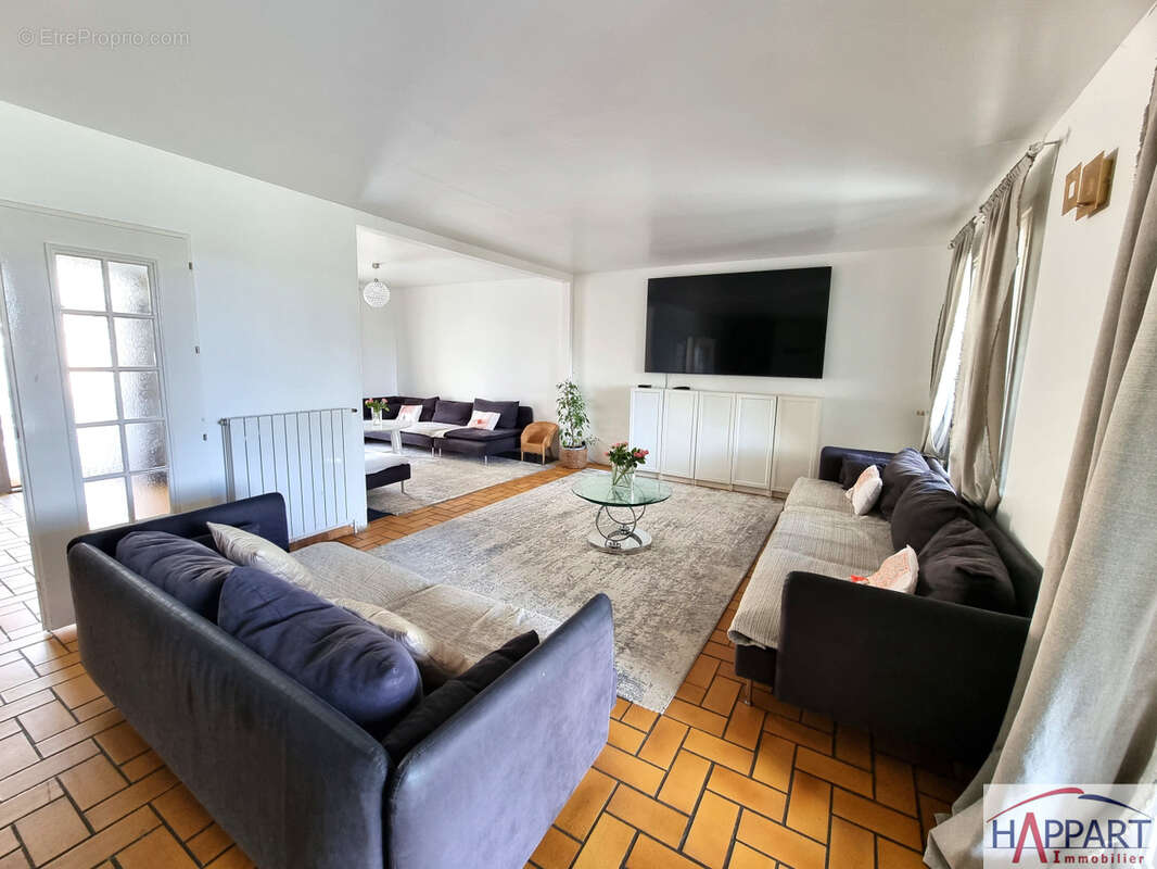 Maison à BOISSETTES