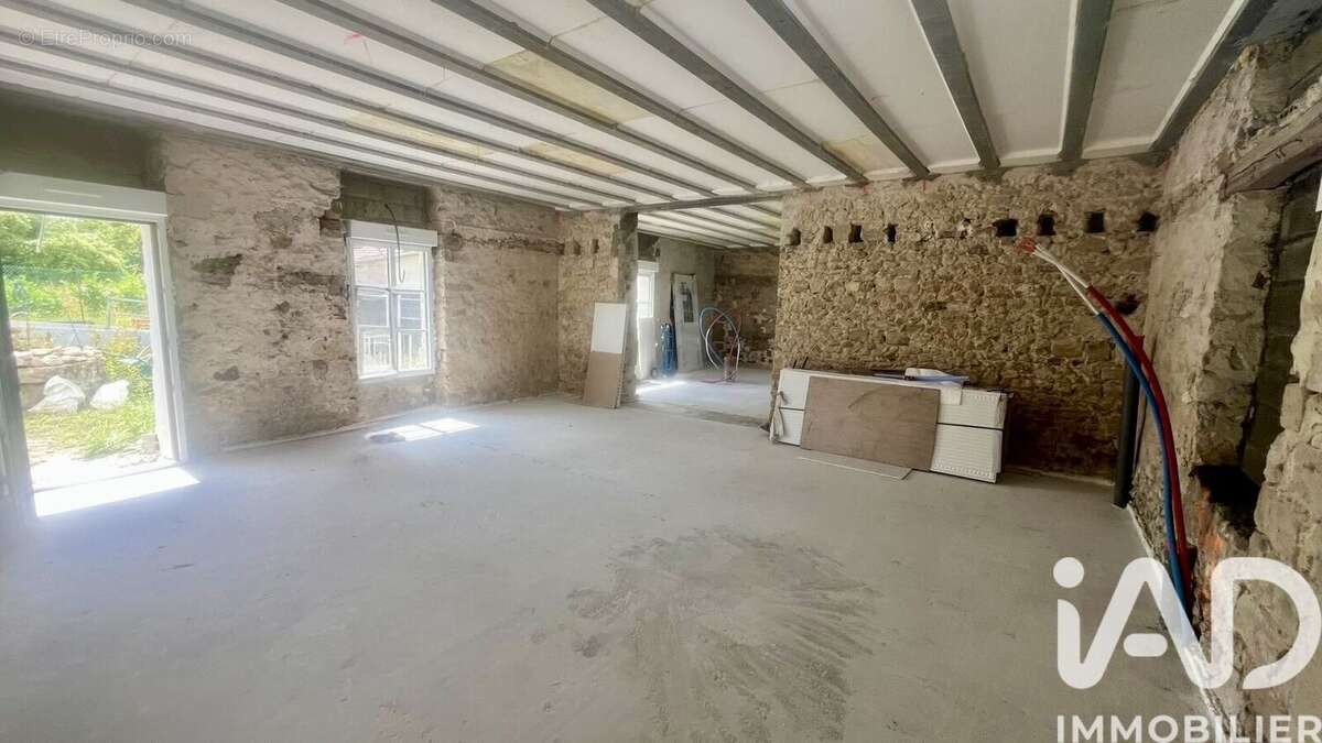 Photo 6 - Maison à LA GENEVRAYE