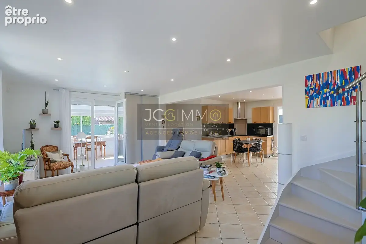 Maison T5 de 119m2 en très bon état - photo 13