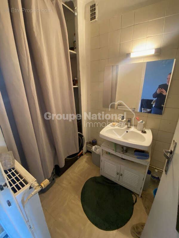 Appartement à MARSEILLE-4E