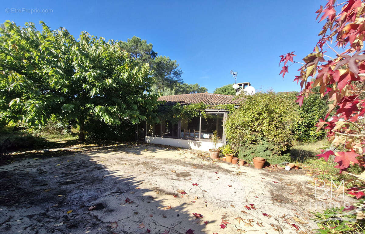 Maison à VIELLE-SAINT-GIRONS