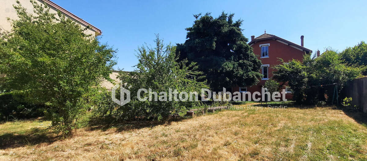 Maison Feurs 10 pièce(s) 163.28 m2 - photo 3