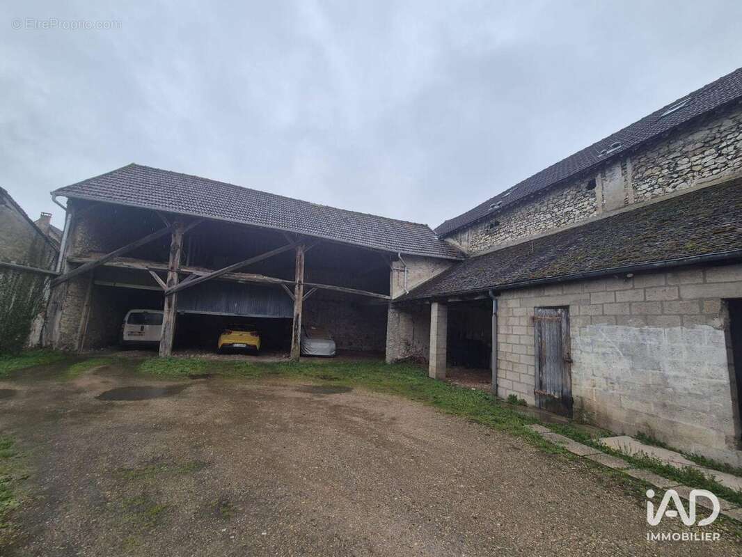 Photo 8 - Commerce à JOUY-SUR-MORIN