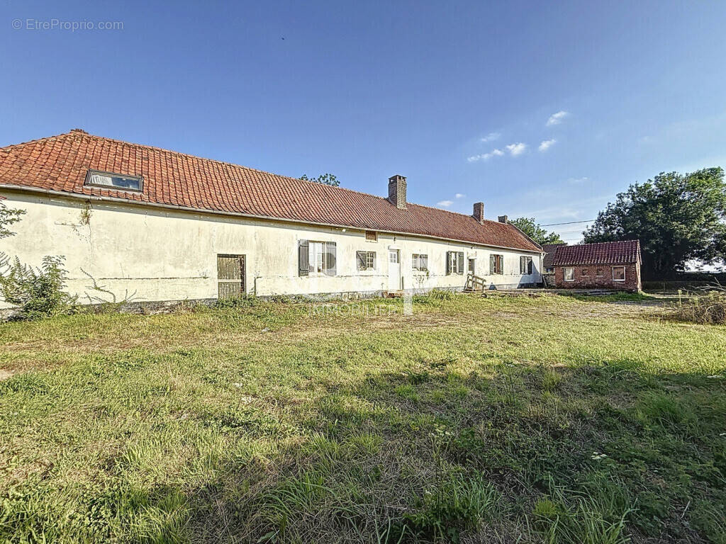Maison à ESTREES-LES-CRECY