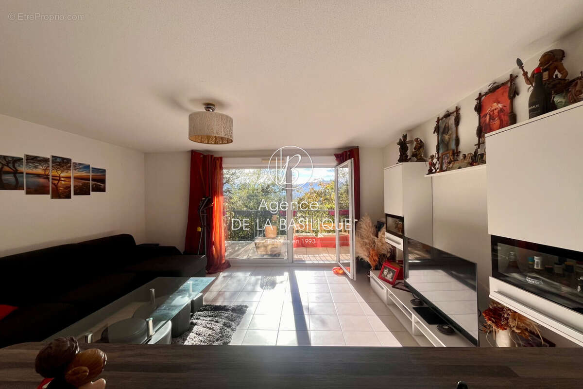 Appartement à BOUC-BEL-AIR