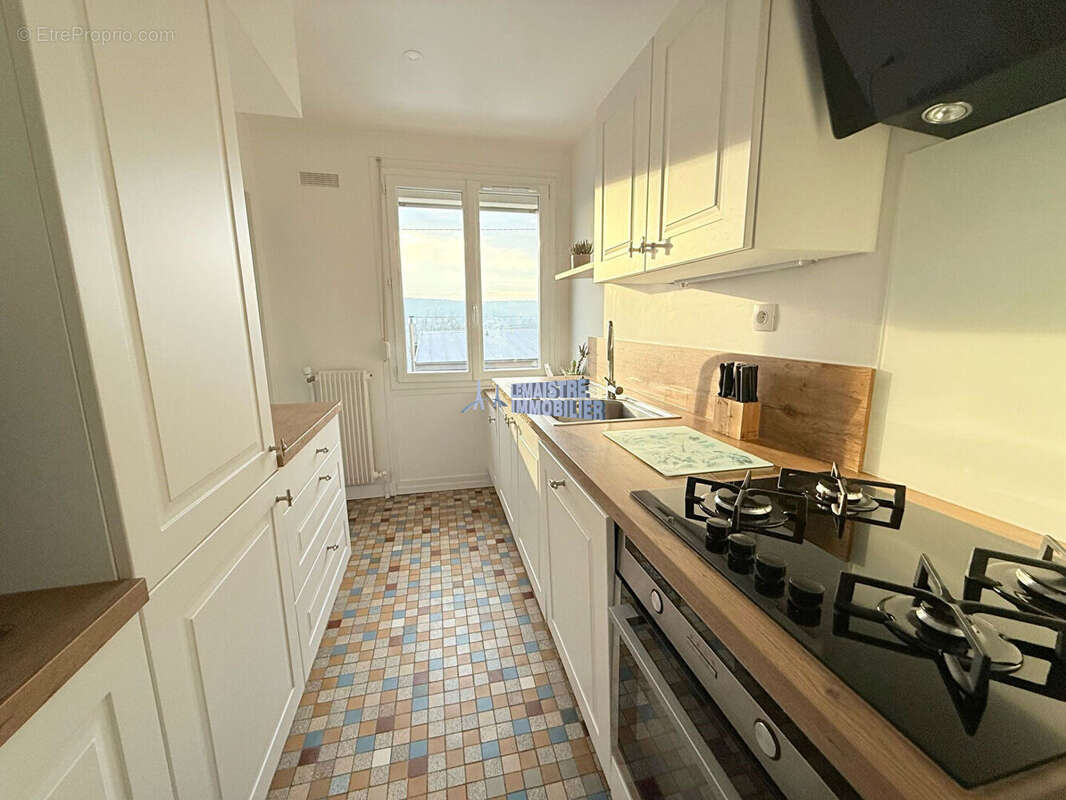 Maison à DEVILLE-LES-ROUEN