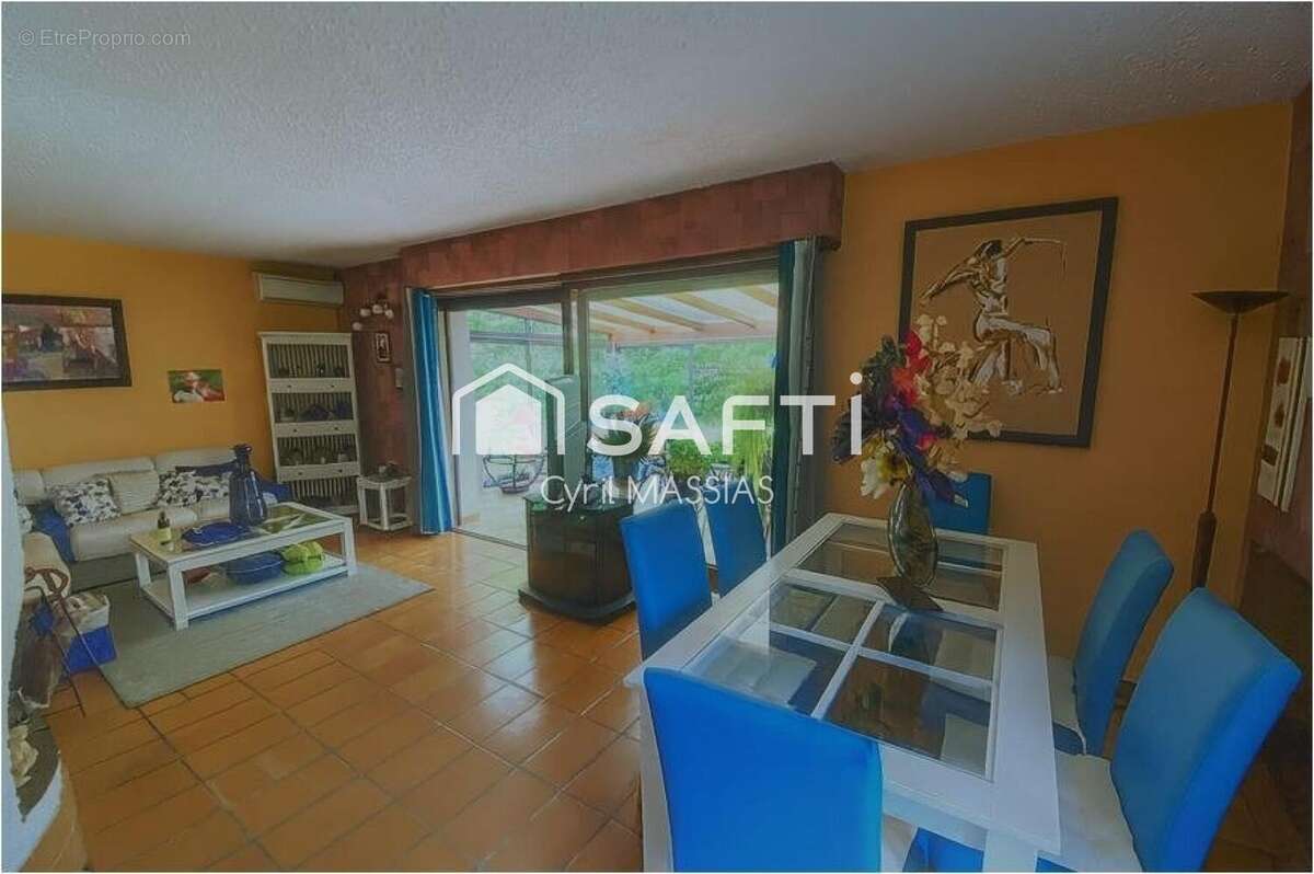 Maison 170 m² à Saint-Aubin-De-Medoc  - photo 2