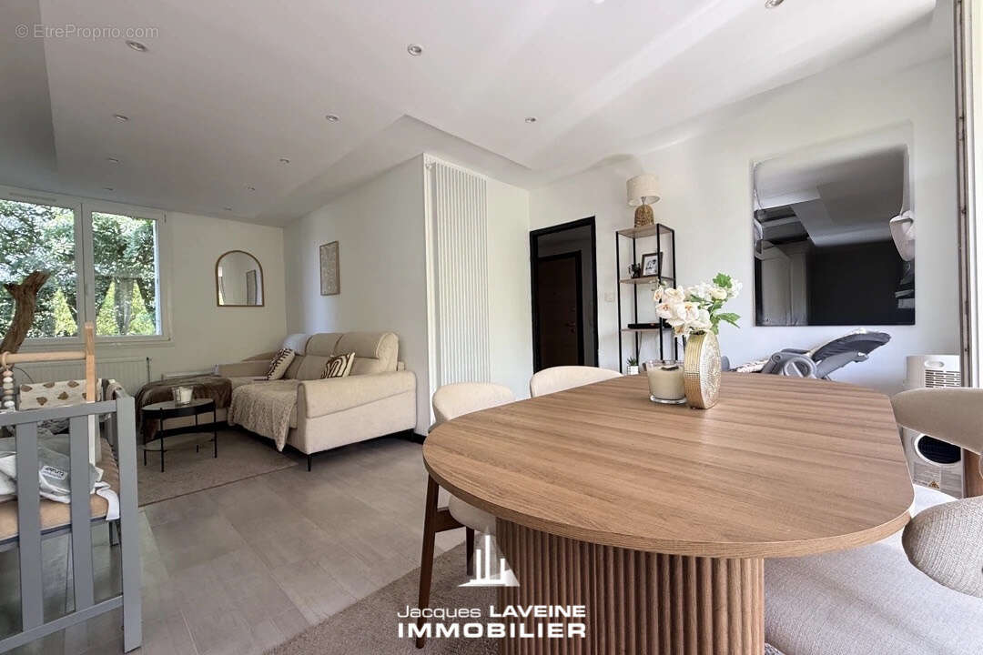 Appartement à LONGEVILLE-LES-METZ