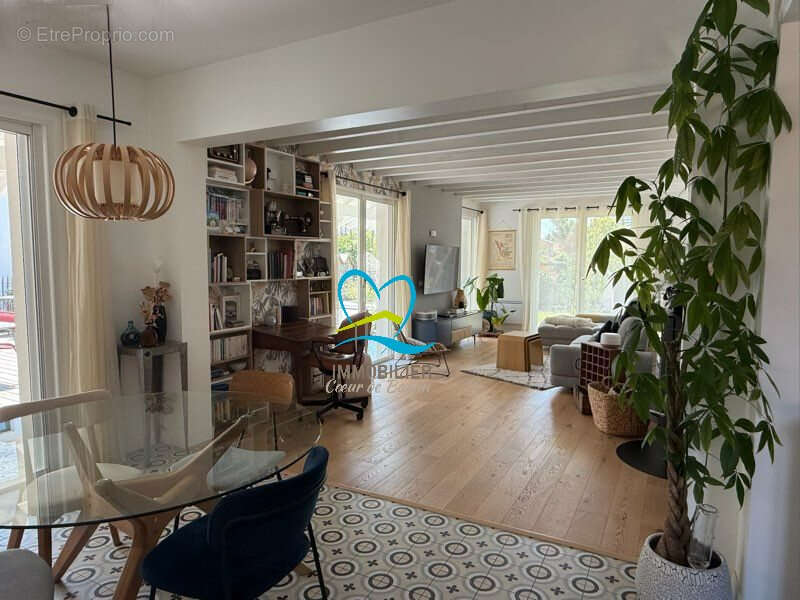**Charmante villa arcachonnaise 145m2 à 150 mètres de la plage** Taussat - photo 2