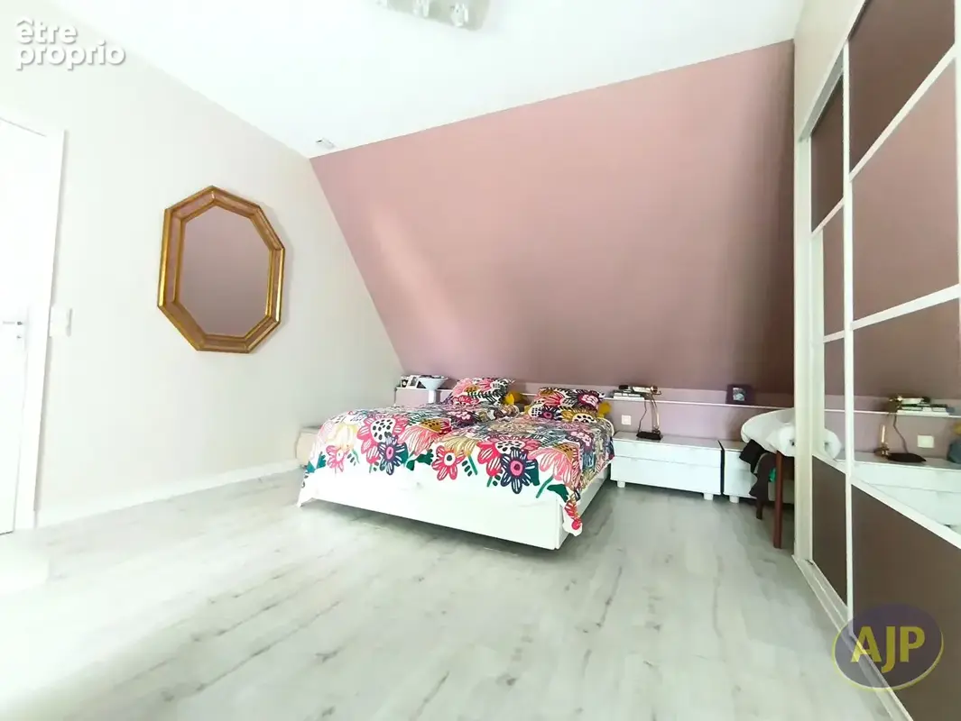 Maison  377.76 m2 - photo 8