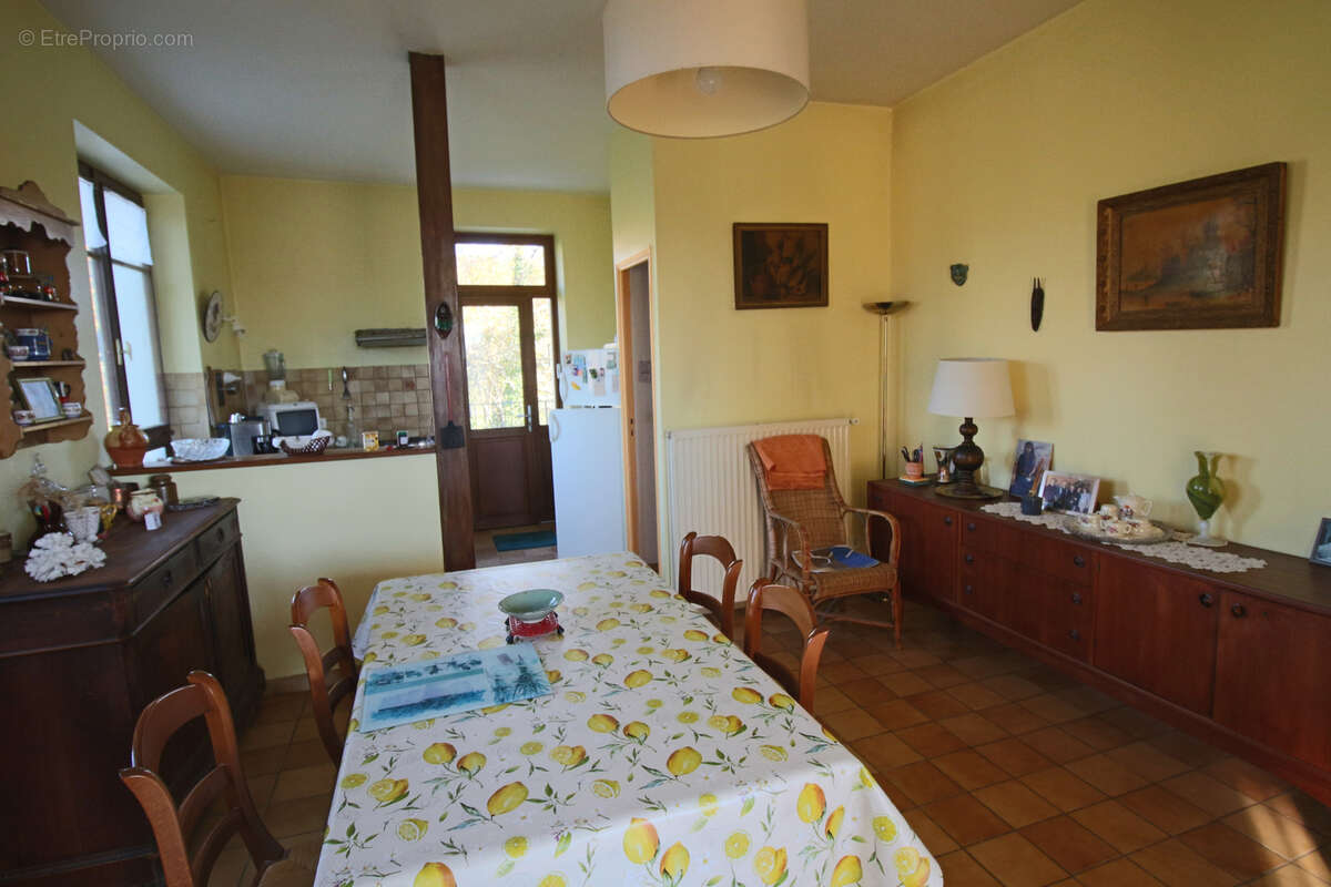 Maison à PUY-L'EVEQUE