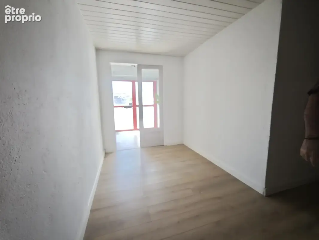 Mur commercial - photo 3