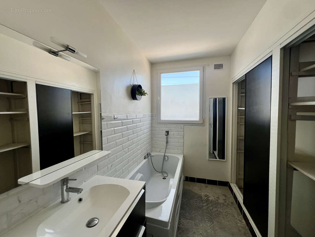 Appartement lumineux de 70 m2 avec balcon et parking - photo 15