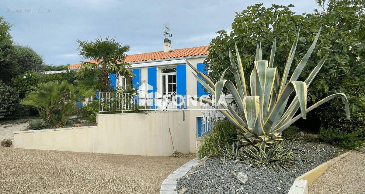 Maison à SAINT-GEORGES-DE-DIDONNE