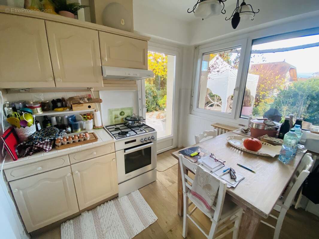 Maison à VILLE-LA-GRAND