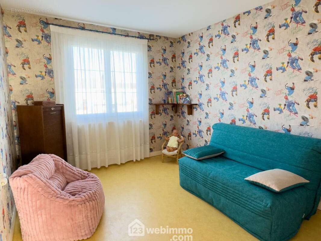 Chambre 2 - Maison à CHOLET