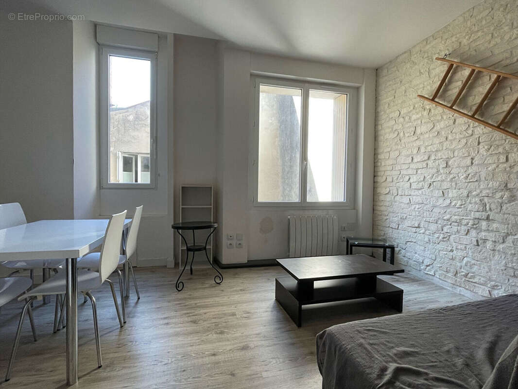 Studio Centre-Ville LA ROCHELLE - photo 3