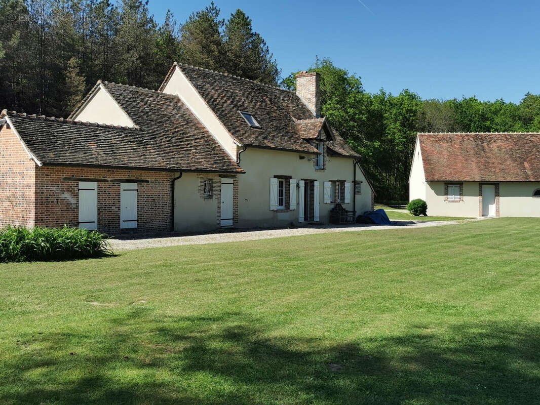 Maison à MILLANCAY