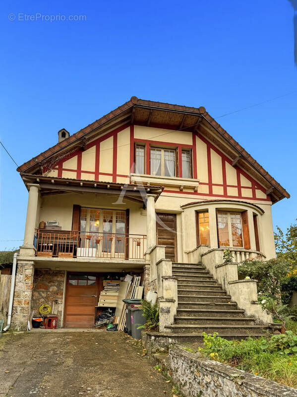 Maison à VILLEBON-SUR-YVETTE