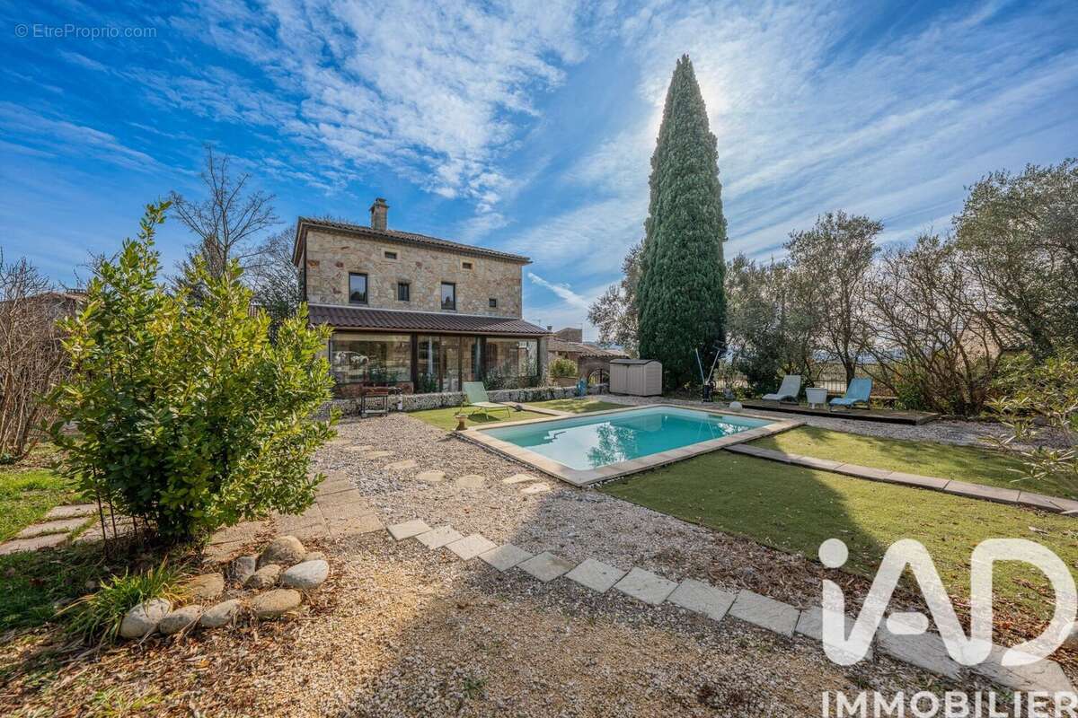 Photo 2 - Maison à SAINT-PRIVAT